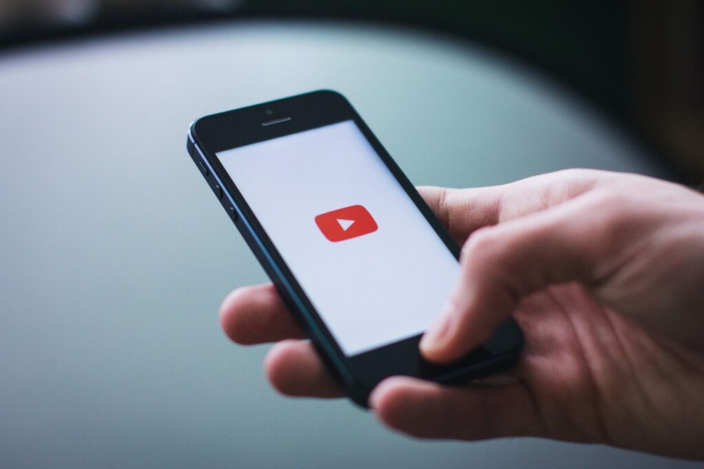 看護師が運営するYouTube健康チャンネルのおすすめは？